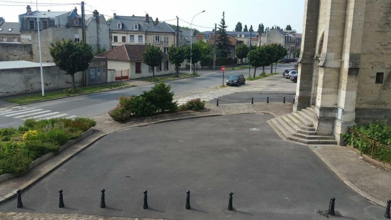 Appartement Cosy à Soissons Exterior foto